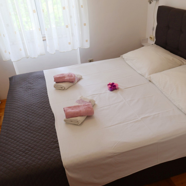 Bedrooms, Apartments Villa Tiha Sea Beach, Apartments Villa Tiha on the beach, Šilo, Krk Island, Croatia Šilo