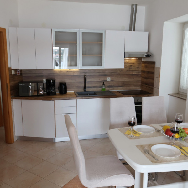 Kitchen, Apartments Villa Tiha Sea Beach, Apartments Villa Tiha on the beach, Šilo, Krk Island, Croatia Šilo