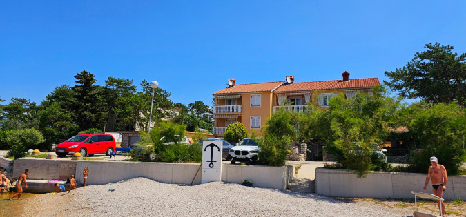 Accommodation, Apartments Villa Tiha on the beach, Šilo, Krk Island, Croatia Šilo
