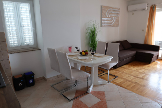 Apartment 1, Apartments Villa Tiha on the beach, Šilo, Krk Island, Croatia Šilo