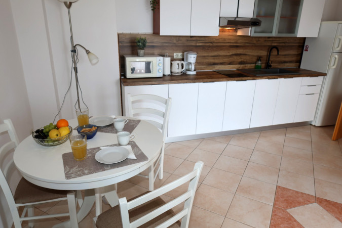 Apartment 4, Apartments Villa Tiha on the beach, Šilo, Krk Island, Croatia Šilo