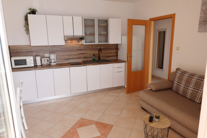 Apartment 4, Apartments Villa Tiha on the beach, Šilo, Krk Island, Croatia Šilo