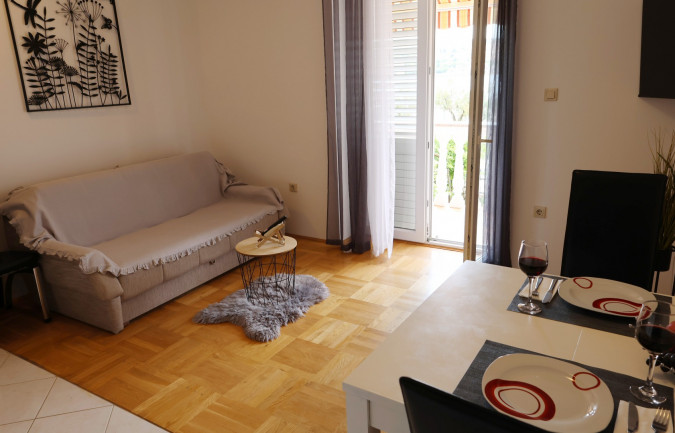 Apartment 2, Apartments Villa Tiha on the beach, Šilo, Krk Island, Croatia Šilo